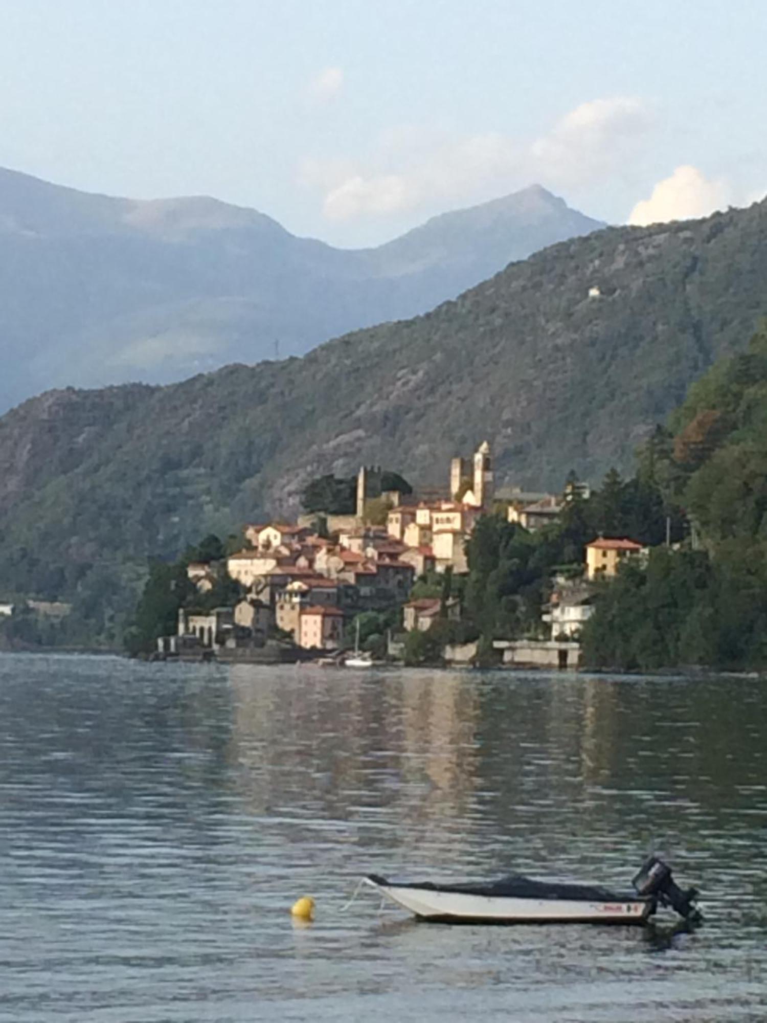 Casa Vacanza Serena Palazzago ภายนอก รูปภาพ